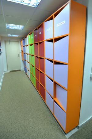 Öğrenci Öğretmen Dolabı